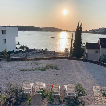 Apartament Helena Rogoznica  Zewnętrze zdjęcie