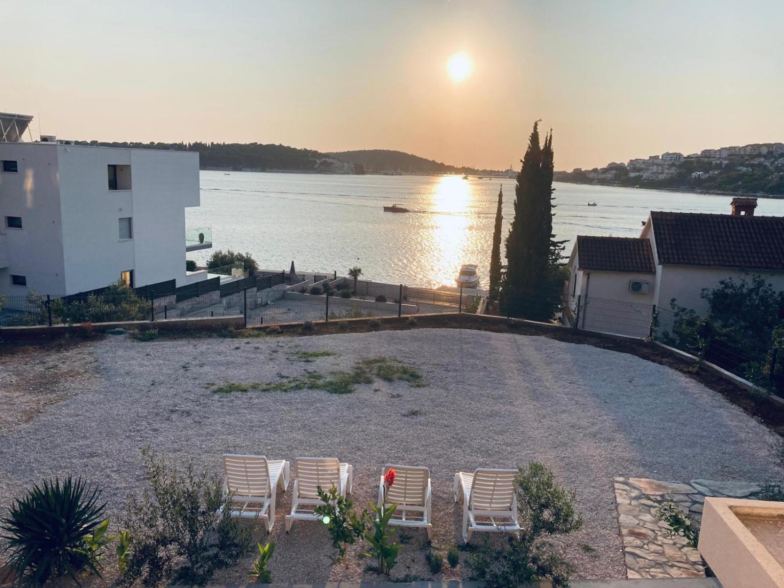 Apartament Helena Rogoznica  Zewnętrze zdjęcie